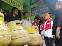 LPG 3 Kg Langka, Dirut Pertamina Kunjungi Pangkalan di Gianyar