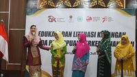 Literasi Keuangan Bagi Perempuan Berkemajuan Riau
