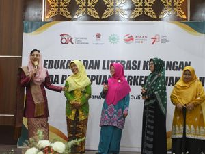 Literasi Keuangan Bagi Perempuan Berkemajuan Riau