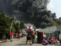 Kebakaran di Kapuk Muara Diduga Berasal dari Kompor Warga