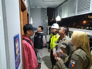 2 Waria dan 18 Pasangan Bukan Suami-Istri Terjaring Razia di Kosan Bogor