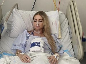 Didiagnosa Kanker & Siap dengan Kematian, Model Ini Ikut Ajang Miss Australia Didiagnosa Kanker & Siap dengan Kematian, Model Ini Ikut Ajang Miss Australia