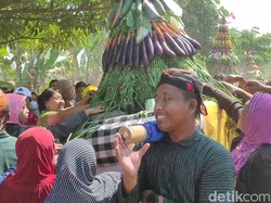 Mengenang Calon Arang Lewat Tradisi Grebeg Suro di Kediri