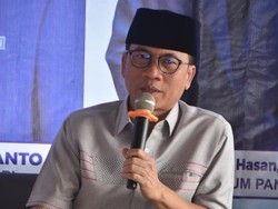 Yandri Susanto Ajak Santri Ponpes Tangkal Perilaku LGBT & Jauhi Narkoba
