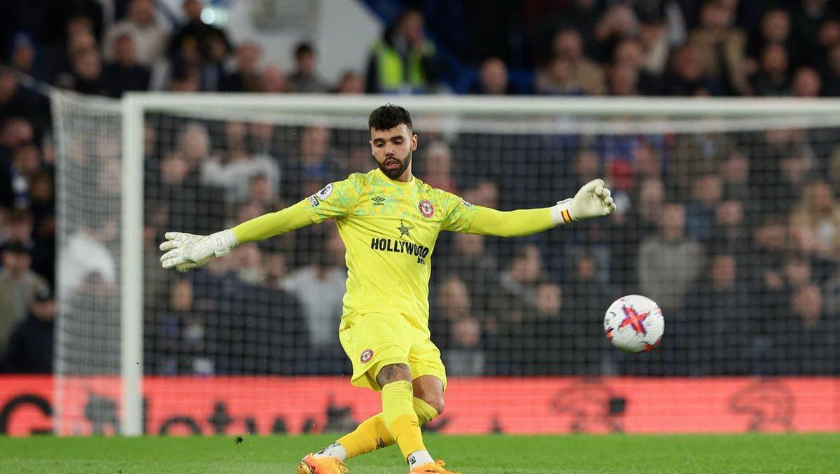 Arsenal dekati kiper Brentford David Raya (Instagram @d.raya1)