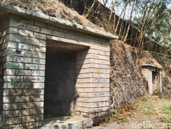 Duh! Gua Jepang di Majalengka Jadi Sasaran Vandalisme