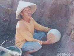 Guci Kuno Ditemukan Dekat Lokasi Sumur Abad 8-9 Masehi di Kropakan Klaten