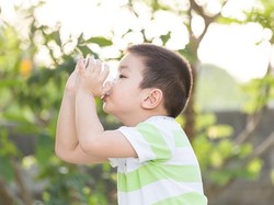 Jangan Abai! Ini 5 Ciri Anak Intoleransi Laktosa & Alergi Susu Sapi