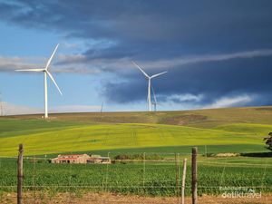 Begitu Indah, Bukit yang Vibes-nya seperti Wallpaper Windows