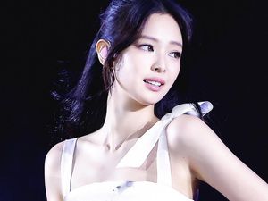 Pipi Jennie BLACKPINK Tirus karena BB Turun Drastis, Bikin Netizen Pangling