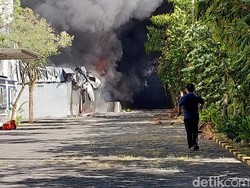4 Hal soal Kebakaran Pabrik Plastik di Gresik, Sempat Sulit Dipadamkan