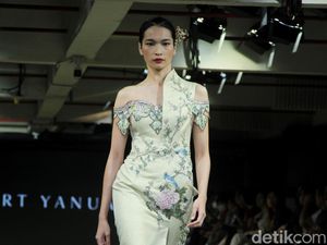 10 Gaun Pesta Karya Terbaru Albert Yanuar, Koleksi yang Penuh Filosofi 10 Gaun Pesta Karya Terbaru Albert Yanuar, Koleksi yang Penuh Filosofi