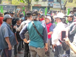 Relokasi Pedagang Pasar Larangan Sidoarjo Ricuh, 2 Provokator Ditangkap