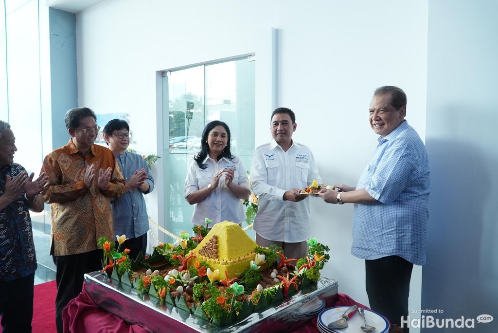 Peresmian Klinik Trans Medical