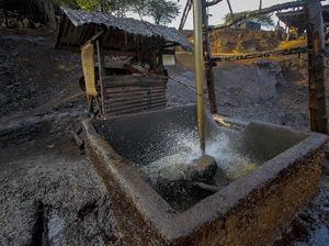 Sumur Rakyat, Dilema Kebijakan Migas Indonesia