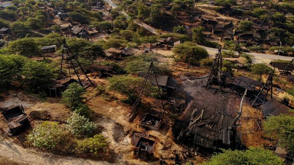 Potret Tambang Minyak yang Dikelola Rakyat di Bojonegoro