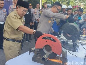 Suara Pengganggu Warga yang Musnah oleh Gerinda Suara Pengganggu Warga yang Musnah oleh Gerinda