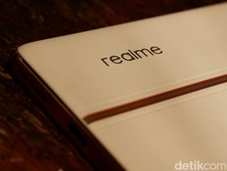 Realme Jual 200 Juta Unit HP dalam 5 Tahun