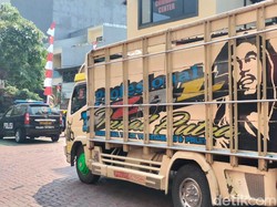 Polisi Tangkap Truk Angkut 18 Motor Hasil Curian di Tol Tangerang