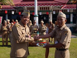 Pemkab Klaten Potong Tumpeng Lepas 7 Pensiunan ASN, Sekda Beri Pesan Ini