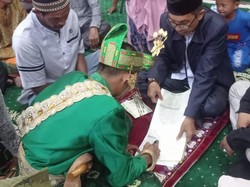 Tahanan Narkoba Nikahi Kekasihnya di Mapolres Sidrap, Mahar Cincin Emas
