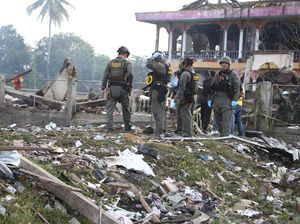 1 WNI Alami Luka Parah Akibat Ledakan Gudang Petasan di Thailand 1 WNI Alami Luka Parah Akibat Ledakan Gudang Petasan di Thailand