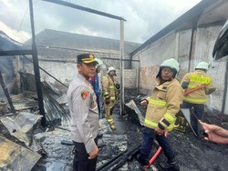 Bocah Korban Kebakaran Gudang Sanggah Tertinggal Saat Api Membesar