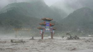 Dahsyatnya Banjir di China Gegara Topan Doksuri
