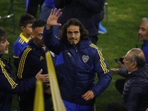 Edinson Cavani Resmi Diperkenalkan Sebagai Pemain Baru Boca Juniors
