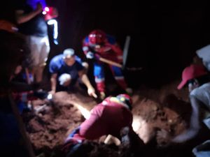 4 Fakta Horor Pekerja di Jaktim Tertimbun Proyek Basement Kantor 4 Fakta Horor Pekerja di Jaktim Tertimbun Proyek Basement Kantor