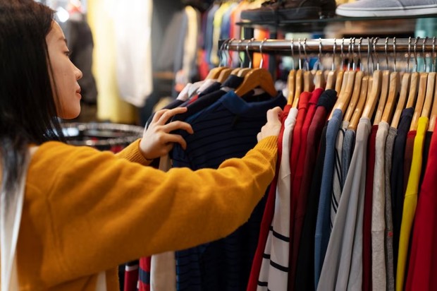 Membeli dengan harga murah