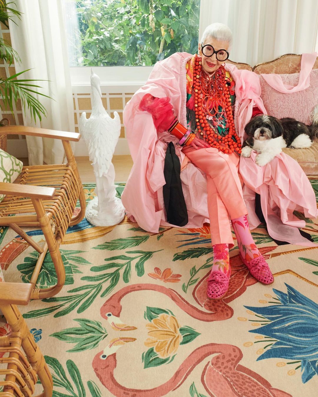 5 Resep Hidup Bahagia dan Berjiwa Muda dari Iris Apfel yang Berusia 101