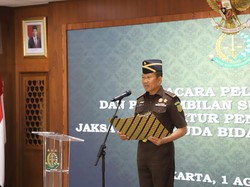 Lantik Direktur Penindakan, Jampidmil: Tingkatkan Koordinasi Kejaksaan-TNI