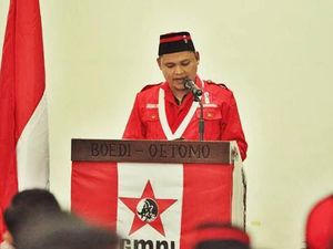 GMNI Tolak Revisi UU Pilkada: Suara Rakyat Diamputasi! GMNI Tolak Revisi UU Pilkada: Suara Rakyat Diamputasi!