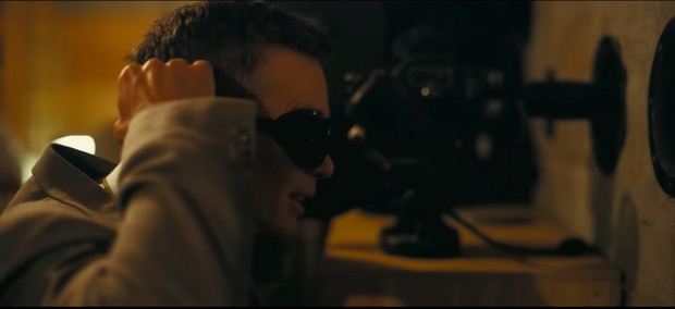 Oppenheimer Bersiap Meledakkan Bom/ Foto: YouTube/Universal Pictures Foto: YouTube/Universal Pictures