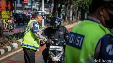 Kendaraan Mati Pajak Bisa Kena Tilang Nggak? Ini Penjelasannya