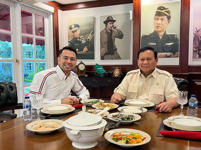 8 Potret Keakraban Raffi Ahmad-Prabowo hingga Makan Siang Bareng