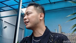 Doa Reza Smash untuk Eks Istri Tersangka Scammer