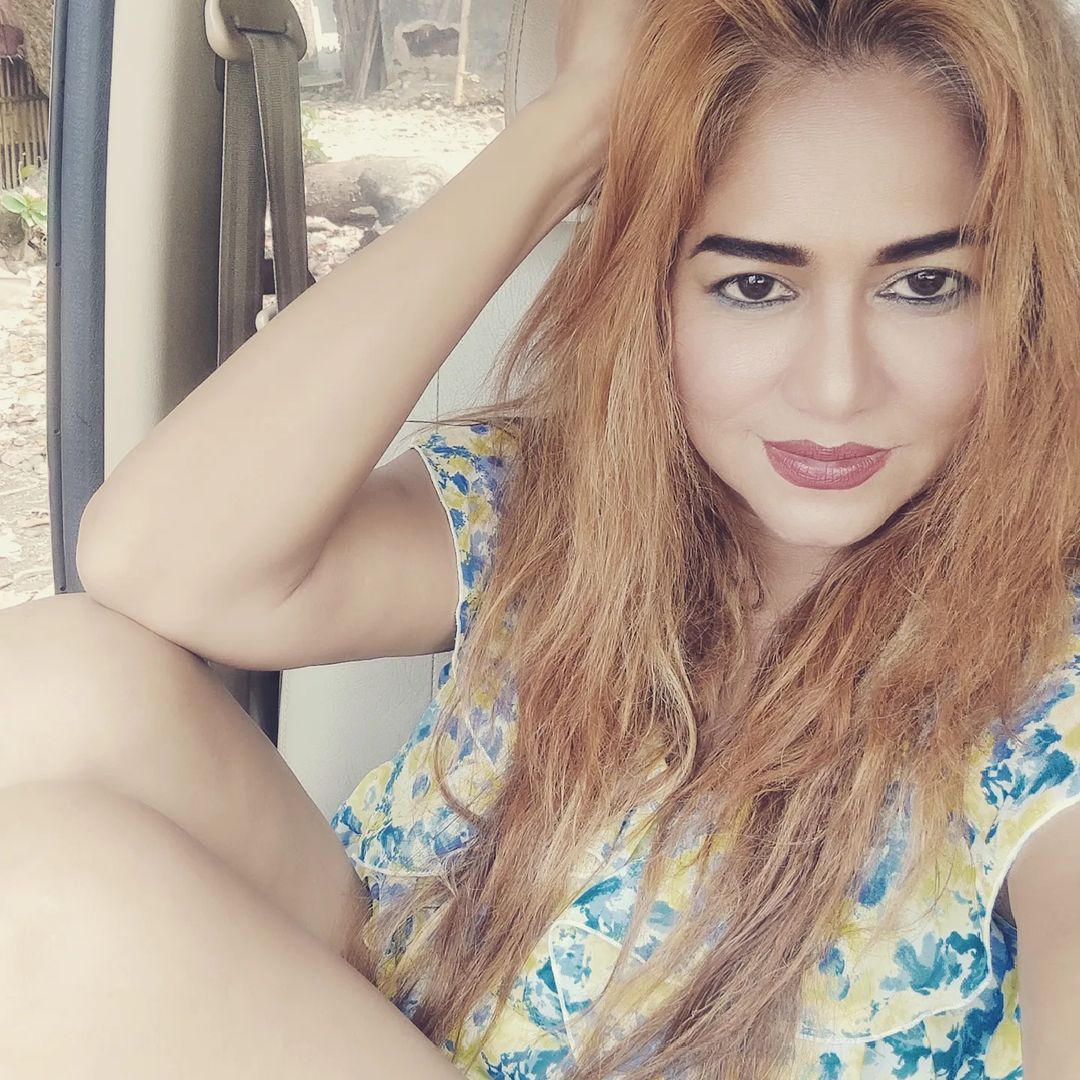 Sally Marcelina Sally Marcelina