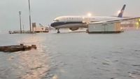 Giliran Bandara di Beijing yang Tergenang Imbas Topan Doksuri