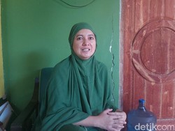 Viral Emak-emak Gresik Tagih Janji Kapolri Permudah Ujian SIM