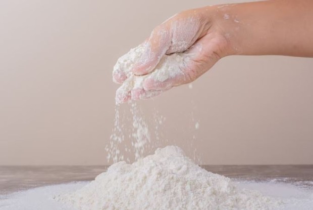 Estafet tepung/ foto: Freepik/ azerbaijan_stockers Tepung