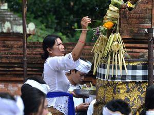 Watak Kelahiran Redite Wage Kuningan Menurut Kalender Bali Watak Kelahiran Redite Wage Kuningan Menurut Kalender Bali