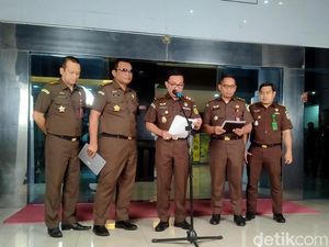 Jaksa Sita 102 Dokumen Terkait Kasus Mafia Tanah Bendungan Paselloreng Wajo Jaksa Sita 102 Dokumen Terkait Kasus Mafia Tanah Bendungan Paselloreng Wajo