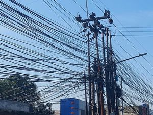 Mulai Tahun Depan, Kabel Semrawut di Kota Besar RI Dipindah ke Tanah Mulai Tahun Depan, Kabel Semrawut di Kota Besar RI Dipindah ke Tanah