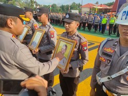 Terlibat Kasus Narkoba hingga Desersi, 3 Polisi di Tanjungpinang Dipecat