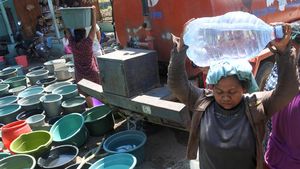 Kemarau Datang, Warga Situbondo Kesulitan Air Bersih