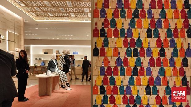 Suasana Baru Louis Vuitton Pacific Place, Sematkan Karya Seniman Lokal