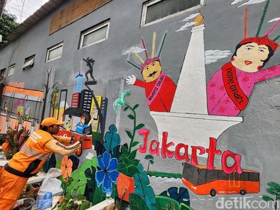 Mural Jakarta dan HUT Kemerdekaan RI Mejeng di Petojo Utara