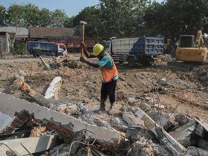 Pembongkaran Rumah Terdampak Tol Yogya-Solo Kembali Dikebut